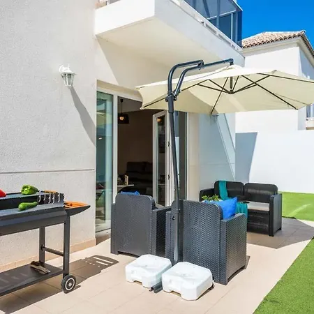 Playa De Fanabe Sleeps 8 With Pool Air Con And Wifi * Costa Adeje (Tenerife)