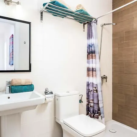 Playa De Fanabe Sleeps 8 With Pool Air Con And Wifi Villa *